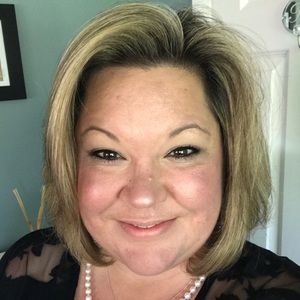 Meet your Posher, Shari